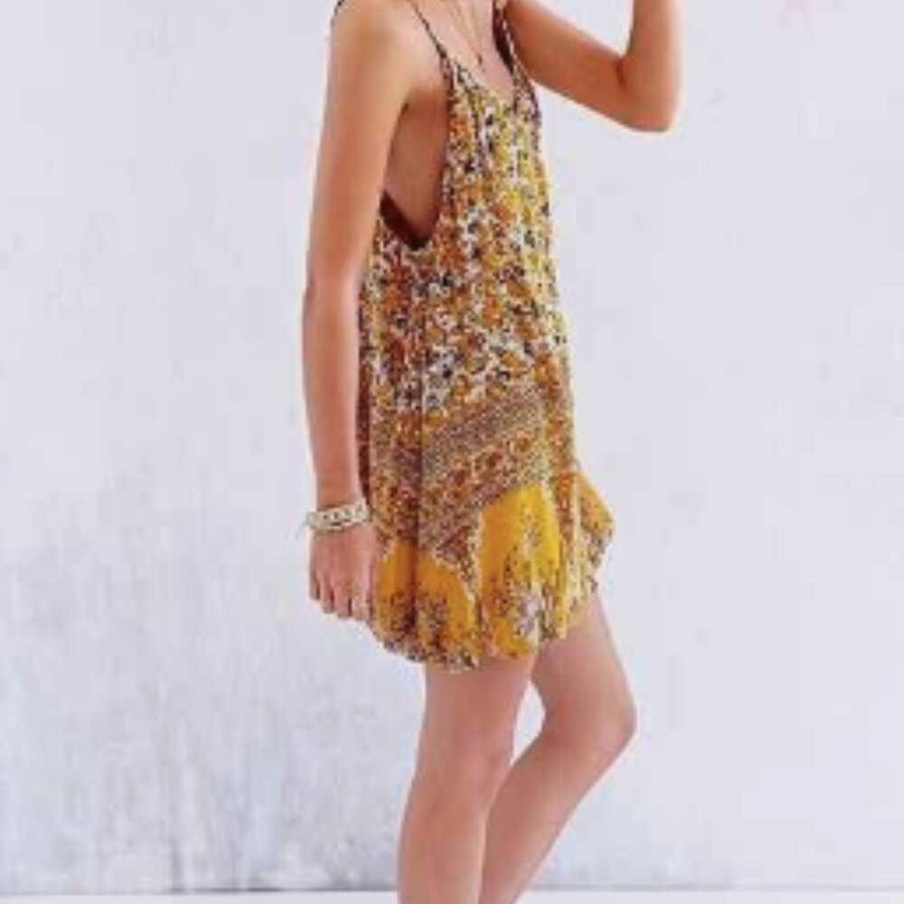 Ecote Urban Outfitters Yellow Thea Printed Mini Bubble Dress - S